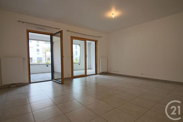 Appartement T3 &agrave; louer - 3 pi&egrave;ces - 63,80 m2 - Aix Les Bains - 73 - RHONE-ALPES