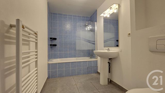 Appartement T3 à vendre - 3 pièces - 60,24 m2 - La Ravoire - 73 - RHONE-ALPES