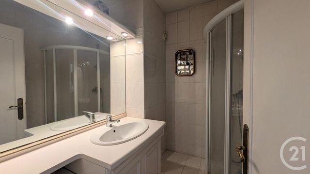 Appartement T4 &agrave; vendre - 4 pi&egrave;ces - 77,23 m2 - Aix Les Bains - 73 - RHONE-ALPES