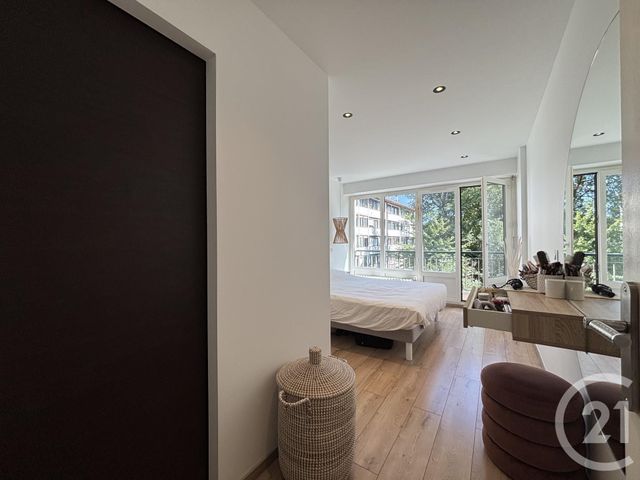 Appartement T3 à vendre - 3 pièces - 74,38 m2 - Cran Gevrier - 74 - RHONE-ALPES