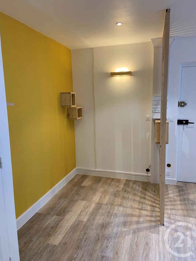 Appartement Studio à louer - 1 pièce - 20,46 m2 - Belley - 01 - RHONE-ALPES