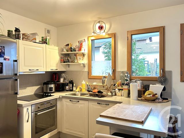 Afficher la photo en grand Appartement F2 à louer - 2 pièces - 49,08 m2 - Aix Les Bains - 73 - RHONE-ALPES