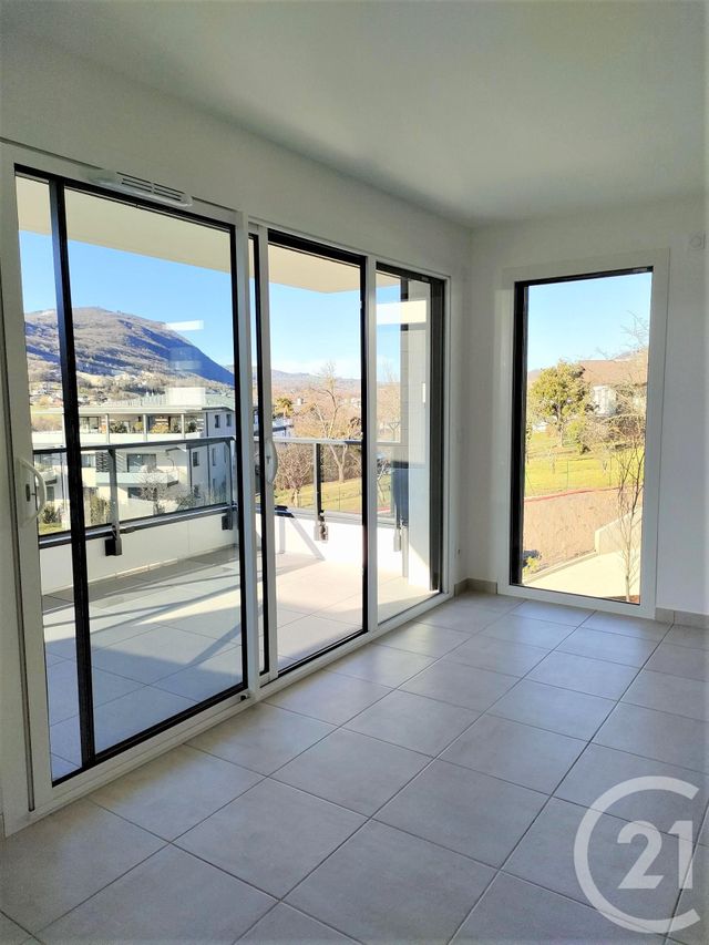 Appartement T3 à louer - 3 pièces - 65,20 m2 - Aix Les Bains - 73 - RHONE-ALPES