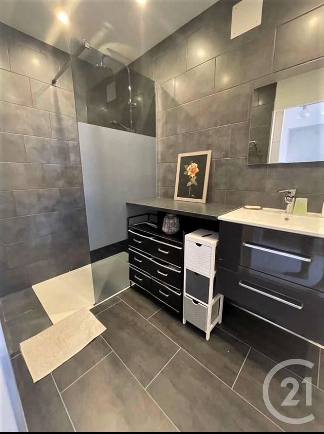 Appartement T3 à louer - 3 pièces - 56,88 m2 - Aix Les Bains - 73 - RHONE-ALPES