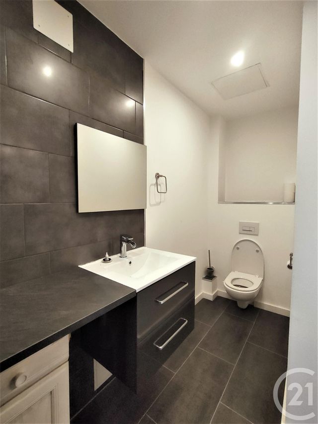 Appartement T3 à louer - 3 pièces - 56,88 m2 - Aix Les Bains - 73 - RHONE-ALPES