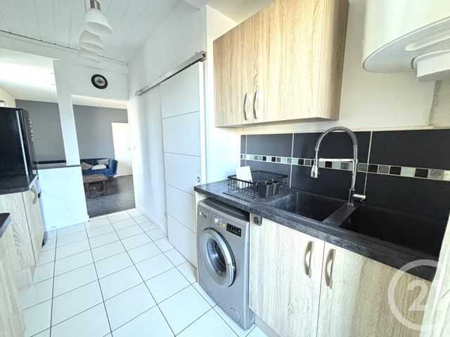 Appartement T3 &agrave; louer - 3 pi&egrave;ces - 56,88 m2 - Aix Les Bains - 73 - RHONE-ALPES