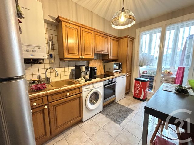 Appartement T4 à louer - 4 pièces - 72,12 m2 - Aix Les Bains - 73 - RHONE-ALPES