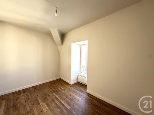 Appartement T3 &agrave; louer - 3 pi&egrave;ces - 49,76 m2 - Aix Les Bains - 73 - RHONE-ALPES