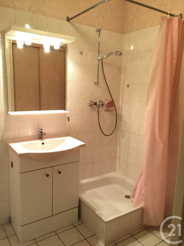 Appartement T2 &agrave; louer - 2 pi&egrave;ces - 50,62 m2 - St Alban Leysse - 73 - RHONE-ALPES