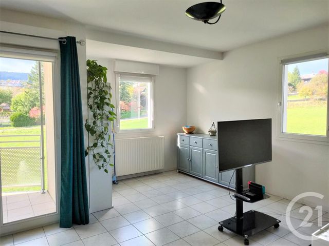 Appartement F3 &agrave; louer - 3 pi&egrave;ces - 70,50 m2 - Entrelacs - 73 - RHONE-ALPES