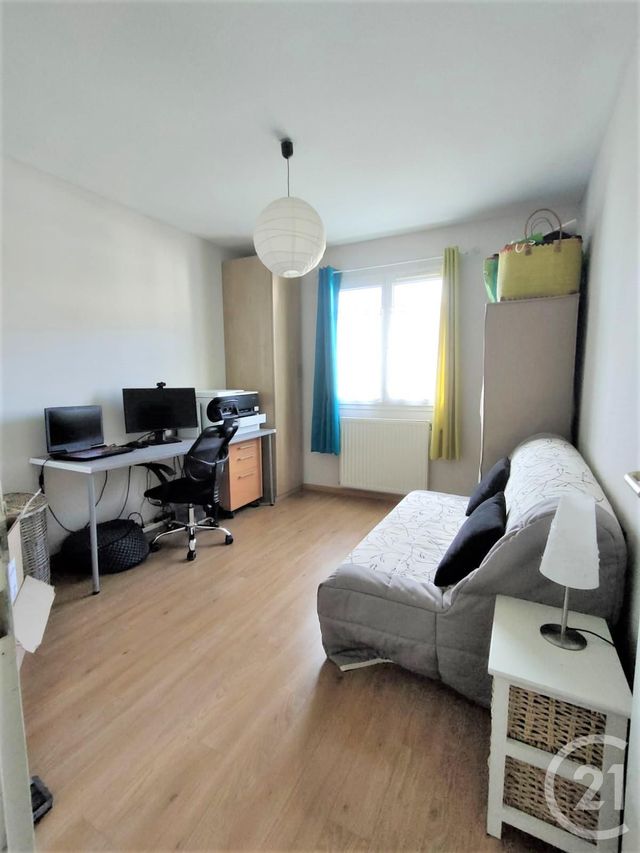 Appartement F3 &agrave; louer - 3 pi&egrave;ces - 70,50 m2 - Entrelacs - 73 - RHONE-ALPES