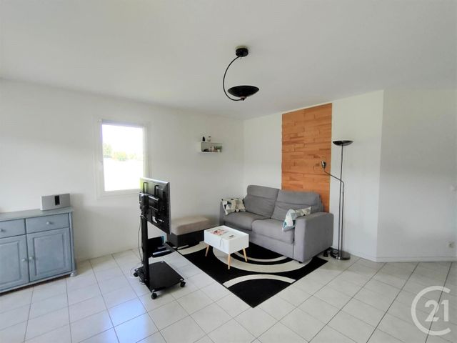 Appartement F3 &agrave; louer - 3 pi&egrave;ces - 70,50 m2 - Entrelacs - 73 - RHONE-ALPES