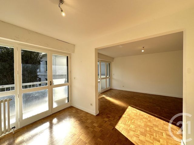 Appartement T3 &agrave; louer - 3 pi&egrave;ces - 77,23 m2 - Aix Les Bains - 73 - RHONE-ALPES