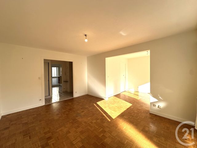Appartement T3 &agrave; louer - 3 pi&egrave;ces - 77,23 m2 - Aix Les Bains - 73 - RHONE-ALPES