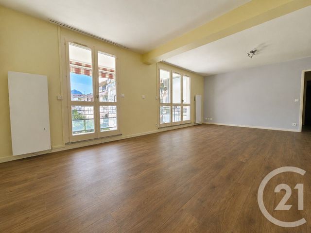Appartement T3 &agrave; vendre - 4 pi&egrave;ces - 82,86 m2 - Aix Les Bains - 73 - RHONE-ALPES