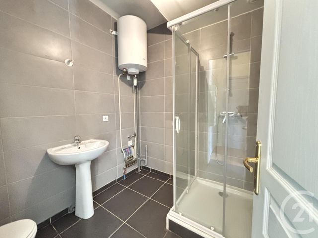 Appartement T1 &agrave; louer - 1 pi&egrave;ce - 26,26 m2 - Aix Les Bains - 73 - RHONE-ALPES