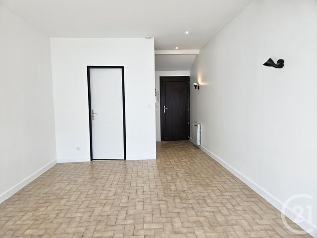 Appartement Studio &agrave; louer - 1 pi&egrave;ce - 25,91 m2 - Aix Les Bains - 73 - RHONE-ALPES