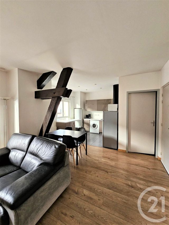 Appartement T2 &agrave; louer - 2 pi&egrave;ces - 43,92 m2 - Aix Les Bains - 73 - RHONE-ALPES
