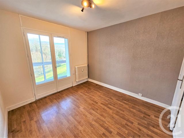 Appartement T3 &agrave; louer - 3 pi&egrave;ces - 63,07 m2 - Chambery - 73 - RHONE-ALPES