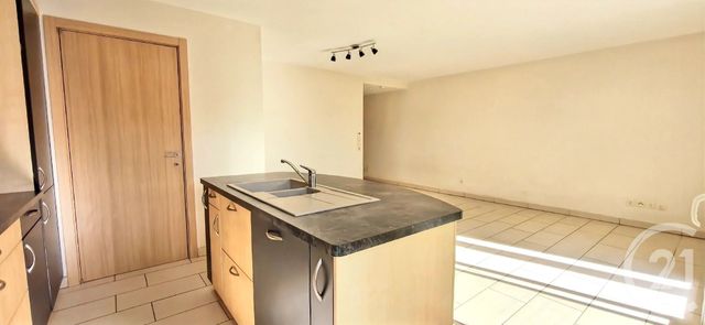 Appartement T3 &agrave; vendre - 3 pi&egrave;ces - 70,17 m2 - Gresy Sur Aix - 73 - RHONE-ALPES