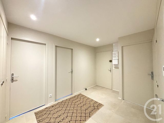 Appartement F4 &agrave; louer - 4 pi&egrave;ces - 76,84 m2 - Barberaz - 73 - RHONE-ALPES