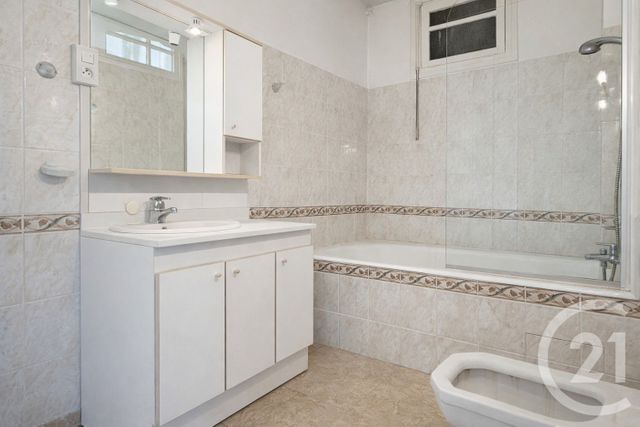 Appartement T2 &agrave; vendre - 2 pi&egrave;ces - 54 m2 - Aix Les Bains - 73 - RHONE-ALPES