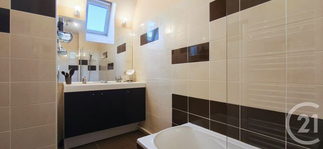 Appartement T6 &agrave; vendre - 6 pi&egrave;ces - 122,10 m2 - Chambery - 73 - RHONE-ALPES