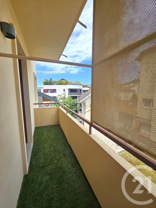 Appartement T3 &agrave; louer - 3 pi&egrave;ces - 61,01 m2 - Aix Les Bains - 73 - RHONE-ALPES