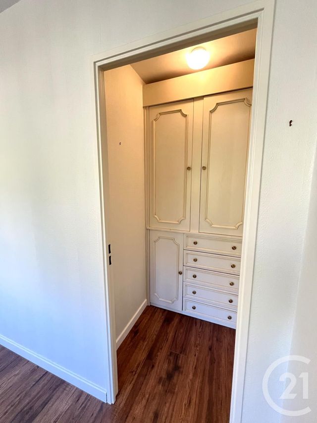 Appartement T3 &agrave; louer - 3 pi&egrave;ces - 69,71 m2 - Aix Les Bains - 73 - RHONE-ALPES