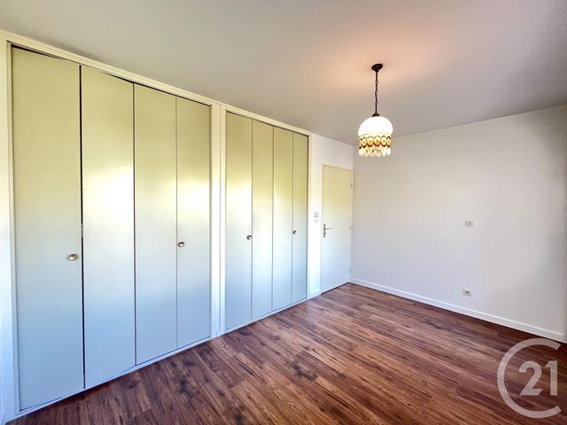 Appartement T3 &agrave; louer - 3 pi&egrave;ces - 69,71 m2 - Aix Les Bains - 73 - RHONE-ALPES