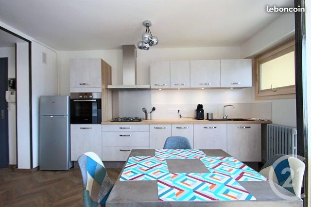 Appartement T3 &agrave; louer - 3 pi&egrave;ces - 61,35 m2 - Aix Les Bains - 73 - RHONE-ALPES