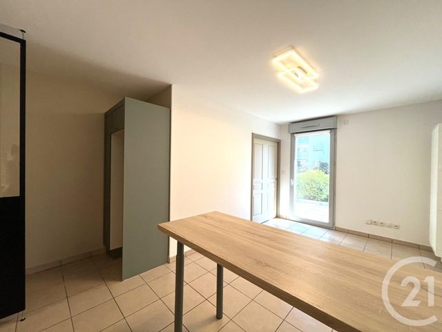 Appartement F2 &agrave; louer - 2 pi&egrave;ces - 37,76 m2 - Aix Les Bains - 73 - RHONE-ALPES