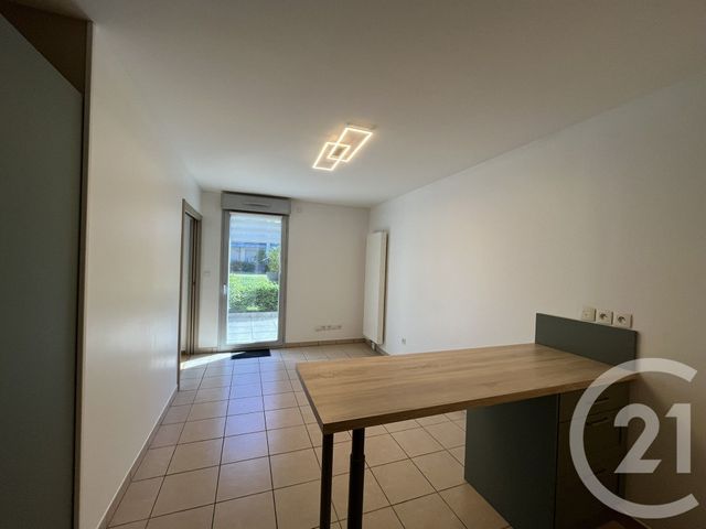 Appartement F2 &agrave; louer - 2 pi&egrave;ces - 37,76 m2 - Aix Les Bains - 73 - RHONE-ALPES