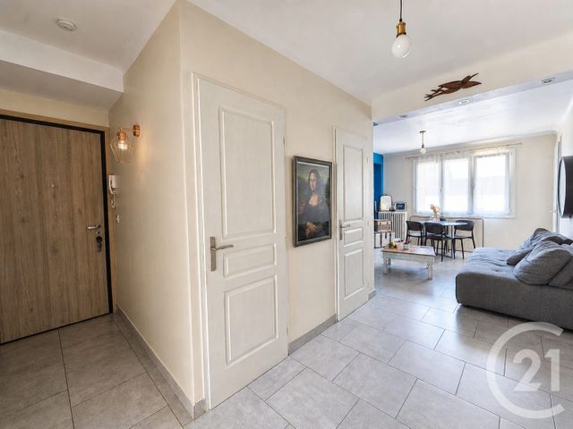 Appartement T3 &agrave; vendre - 3 pi&egrave;ces - 68,69 m2 - Aix Les Bains - 73 - RHONE-ALPES