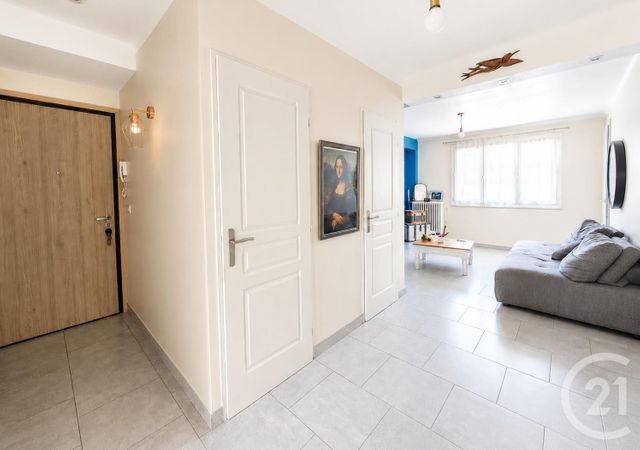 Appartement T3 &agrave; vendre - 3 pi&egrave;ces - 68,69 m2 - Aix Les Bains - 73 - RHONE-ALPES