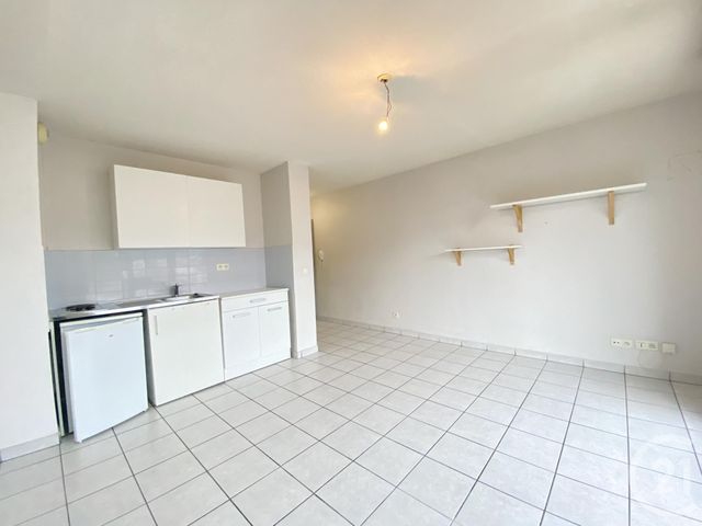 Appartement Studio à louer AIX LES BAINS