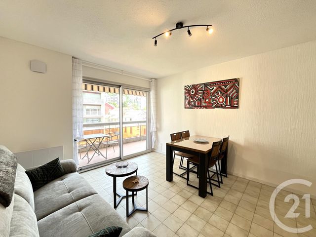Appartement T2 &agrave; louer - 2 pi&egrave;ces - 34,06 m2 - Aix Les Bains - 73 - RHONE-ALPES