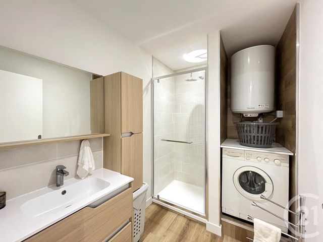 Appartement T2 &agrave; louer - 2 pi&egrave;ces - 34,06 m2 - Aix Les Bains - 73 - RHONE-ALPES