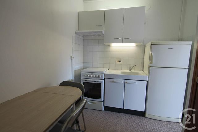 Appartement T1 &agrave; louer - 1 pi&egrave;ce - 32,60 m2 - Aix Les Bains - 73 - RHONE-ALPES