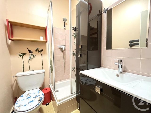 Appartement T3 &agrave; louer - 2 pi&egrave;ces - 51,14 m2 - Aix Les Bains - 73 - RHONE-ALPES