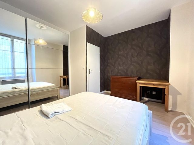 Appartement T3 &agrave; louer - 2 pi&egrave;ces - 51,14 m2 - Aix Les Bains - 73 - RHONE-ALPES