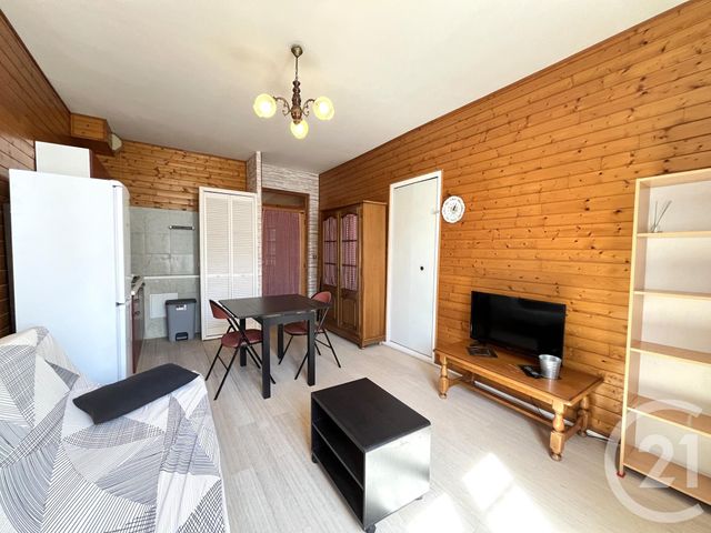 Appartement T3 &agrave; louer - 2 pi&egrave;ces - 51,14 m2 - Aix Les Bains - 73 - RHONE-ALPES
