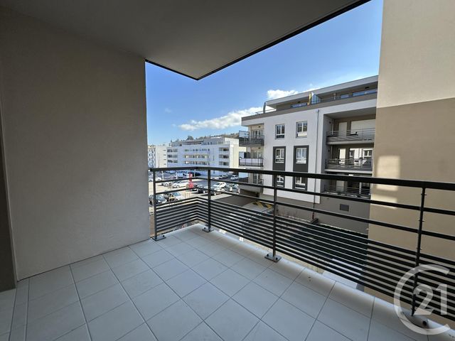 Appartement T3 &agrave; louer - 3 pi&egrave;ces - 61,47 m2 - Aix Les Bains - 73 - RHONE-ALPES