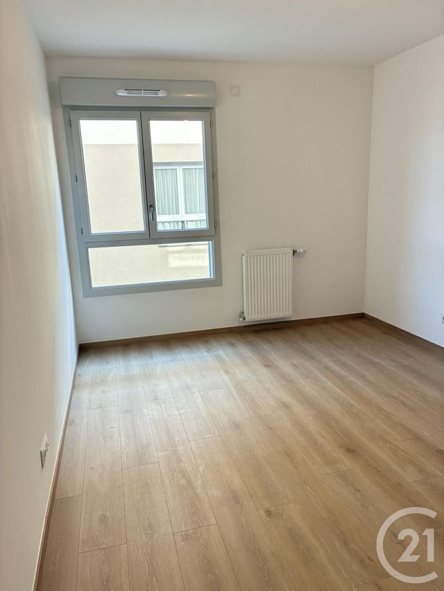 Appartement T3 &agrave; louer - 3 pi&egrave;ces - 61,47 m2 - Aix Les Bains - 73 - RHONE-ALPES