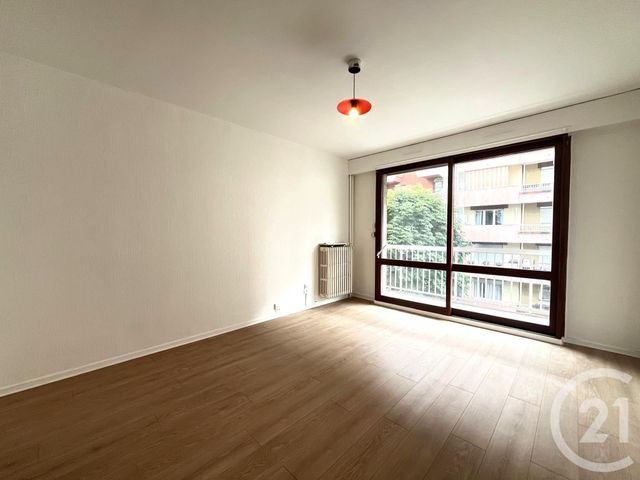 Appartement T1 &agrave; louer - 1 pi&egrave;ce - 30,07 m2 - Aix Les Bains - 73 - RHONE-ALPES