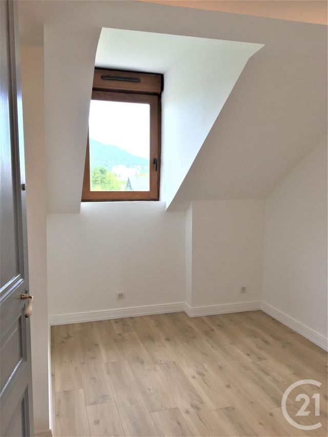 Appartement T3 &agrave; louer - 3 pi&egrave;ces - 67,14 m2 - Aix Les Bains - 73 - RHONE-ALPES