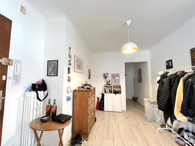 Appartement T3 &agrave; louer - 3 pi&egrave;ces - 64,57 m2 - Chambery - 73 - RHONE-ALPES