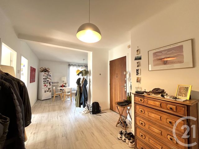 Appartement T3 &agrave; louer - 3 pi&egrave;ces - 64,57 m2 - Chambery - 73 - RHONE-ALPES