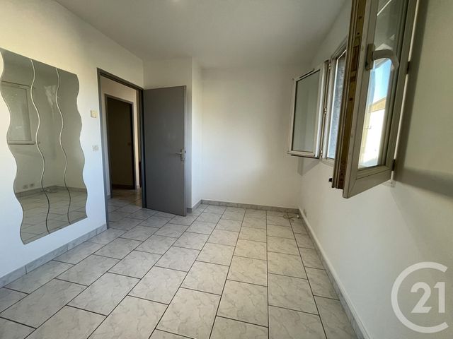 Appartement T4 &agrave; louer - 4 pi&egrave;ces - 71,80 m2 - Barberaz - 73 - RHONE-ALPES