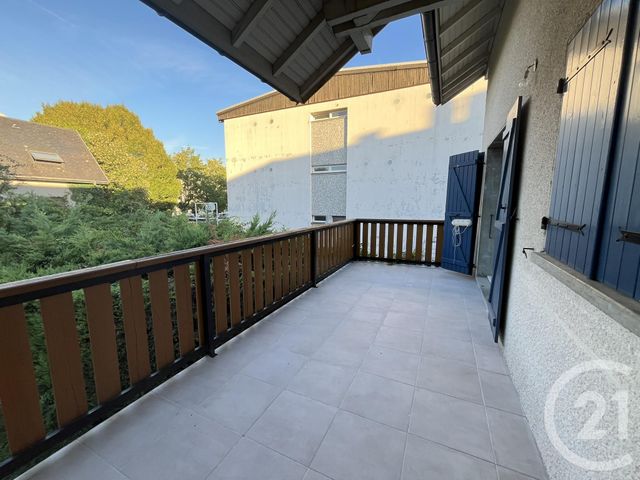 Appartement T4 &agrave; louer - 4 pi&egrave;ces - 71,80 m2 - Barberaz - 73 - RHONE-ALPES